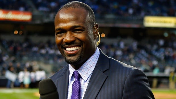 Harold Reynolds Infamous Hug