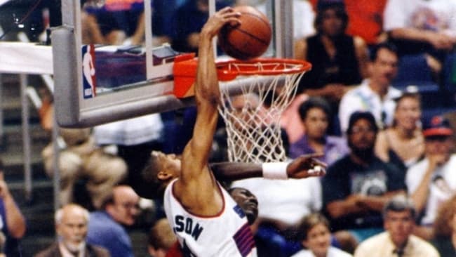 Kevin Johnson Over Hakeem